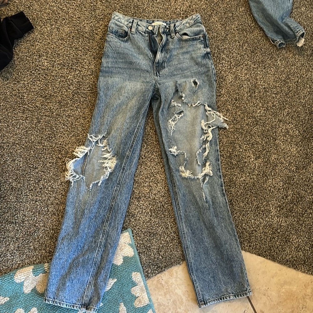 90’s boyfriend Pacsun jeans